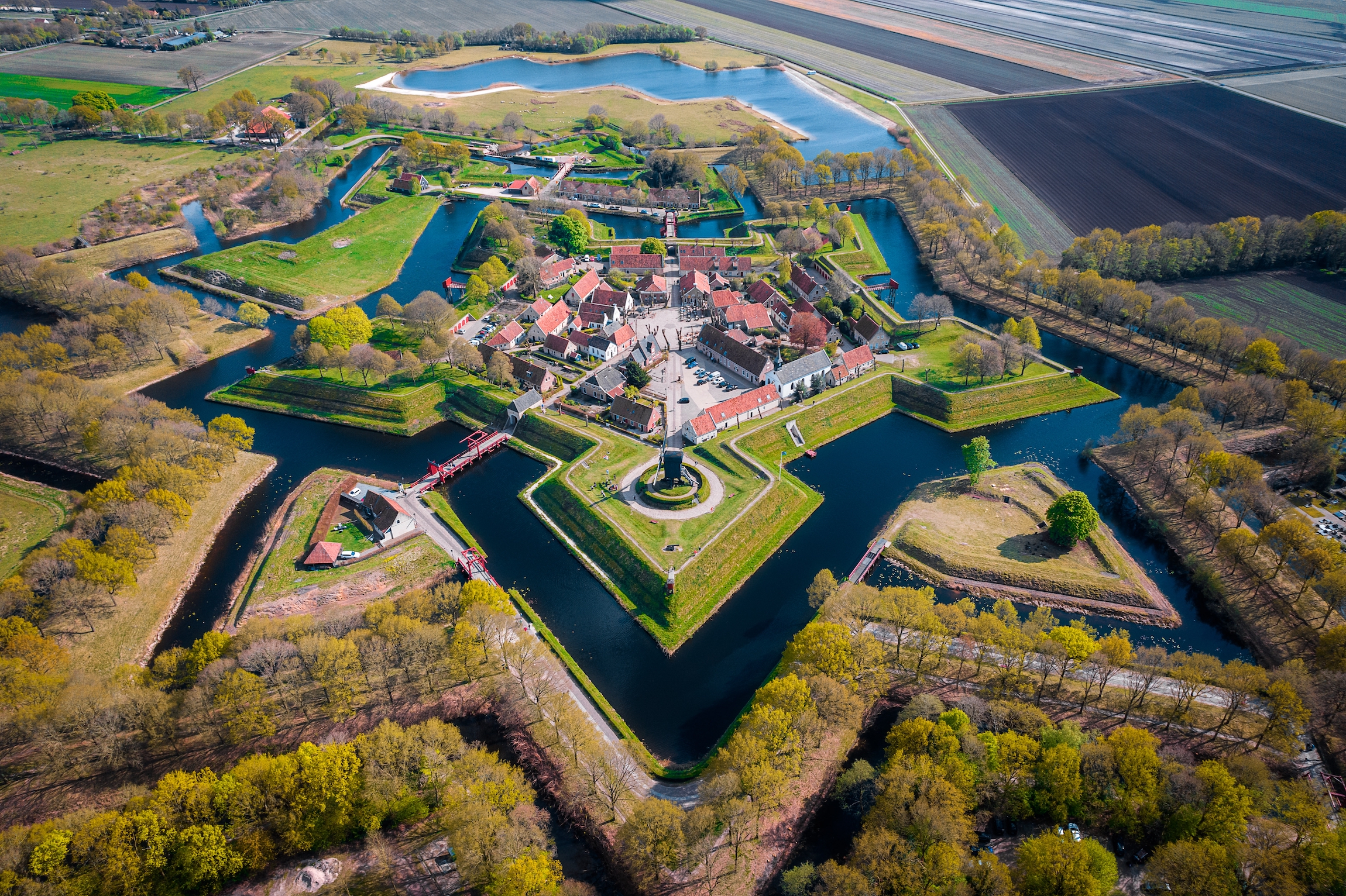 Widok z lotu ptaka na zamek Bourtange w Holandii